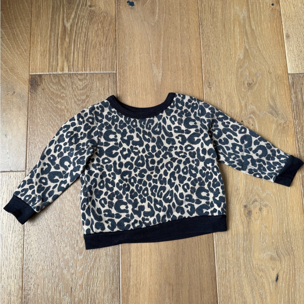 Garanimals girls Leopard sweatshirt sweater size 18 months